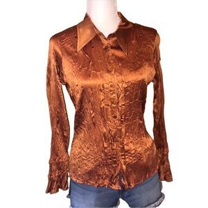 🍁Gasp Bell Sleeve Silky Top